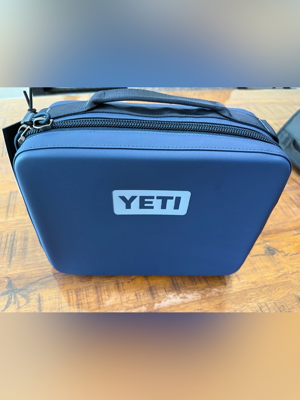 NWT YETI Navy Daytrip 5L Lunch Box